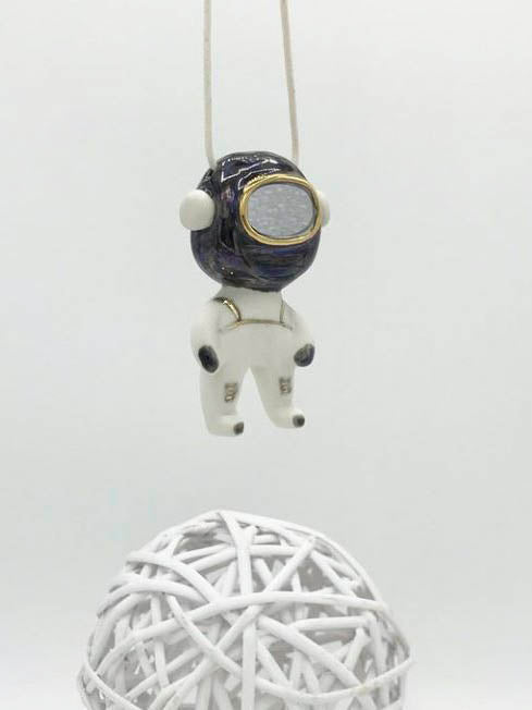 Căsuța cu Cerdac - Pandantiv Astronaut