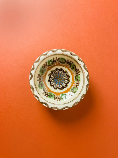 castron-10cm-ceramica-horezu-stefanescu-floare-albastra-maro-coroana-muguri-verzi-zigzag-maro-1