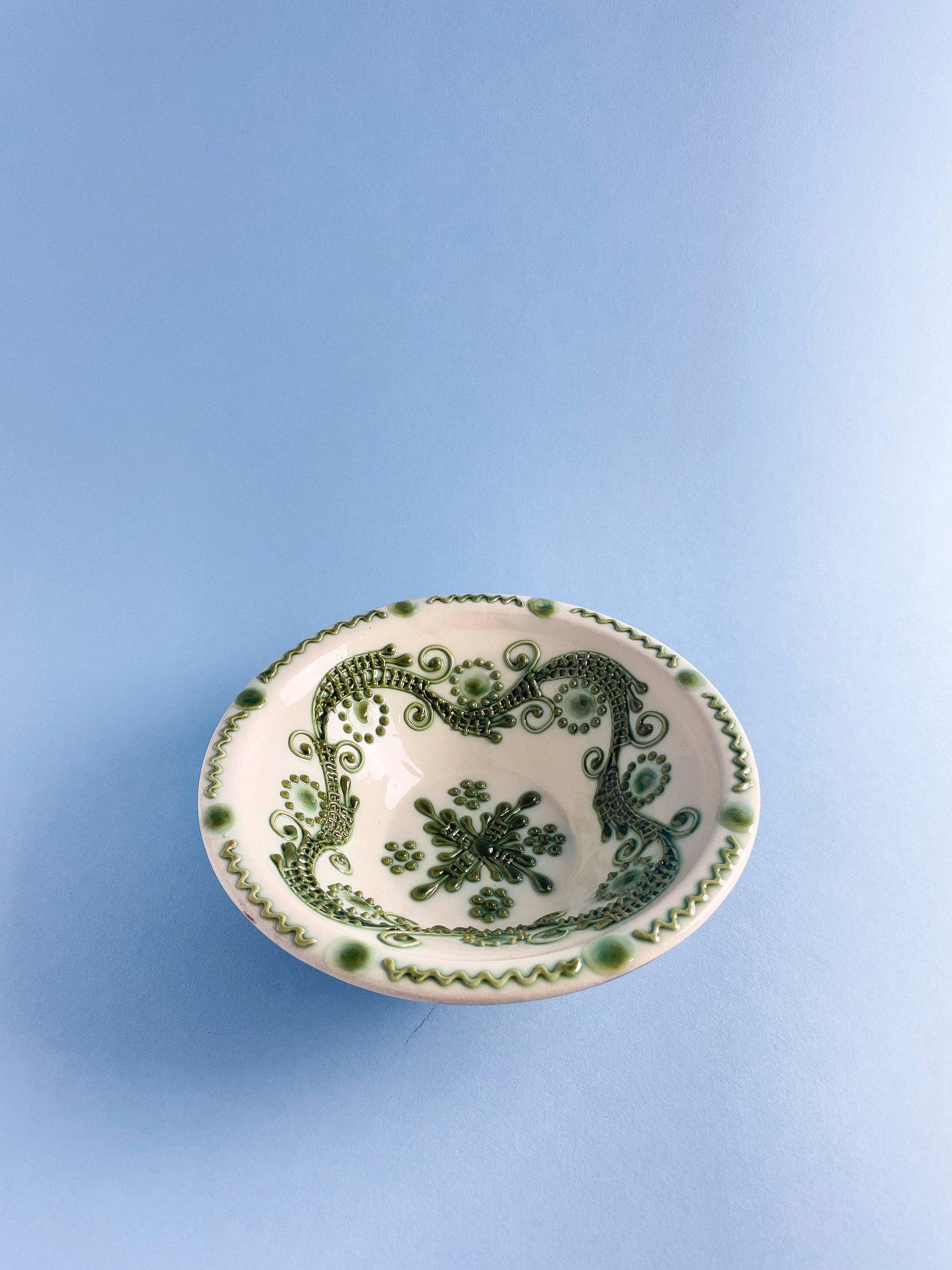 ceramica-baia-mare-liliana-ghilvacs-castron-18cm-model-dantela-verde-2
