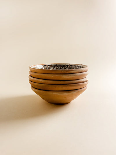taier-13cm-ceramica-horezu-popa-floare-ascutita-maro-bleu-complex-zigzag-maro-margine-2
